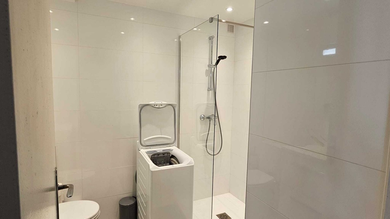 Photo of Bathroom in Prado - Republique