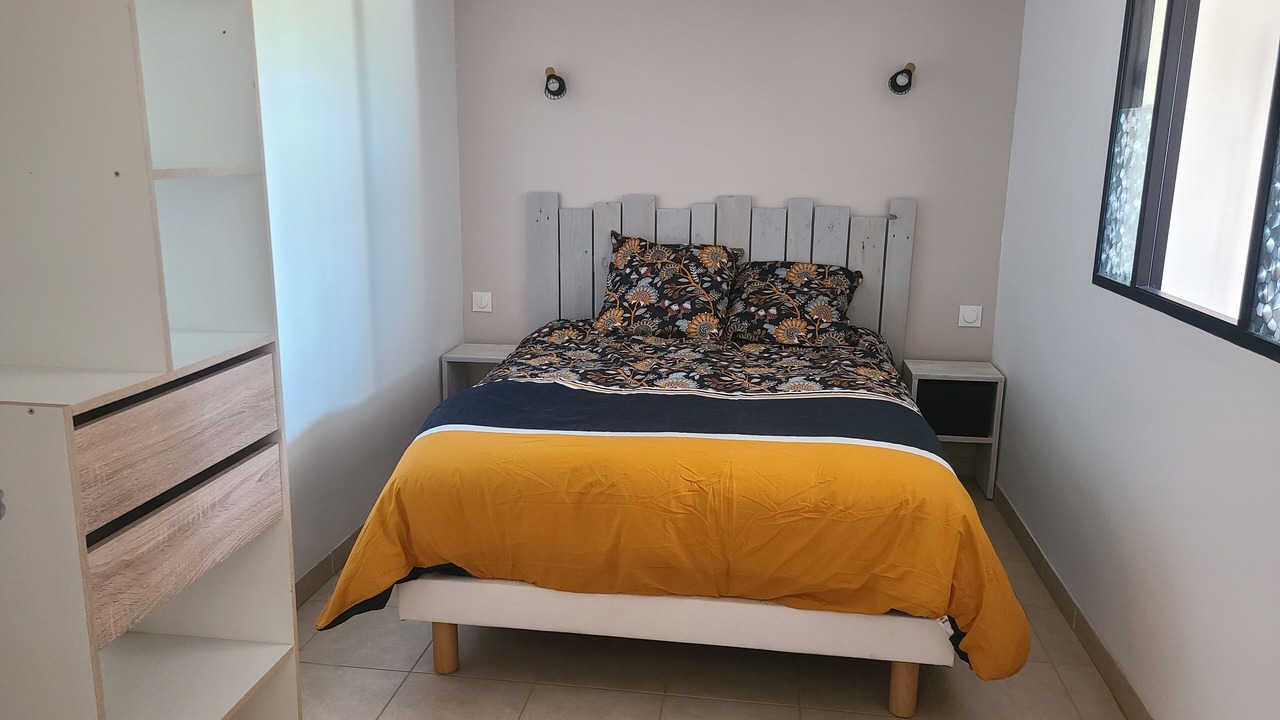 Photo of Bedroom in Saint-Pere-en-Retz