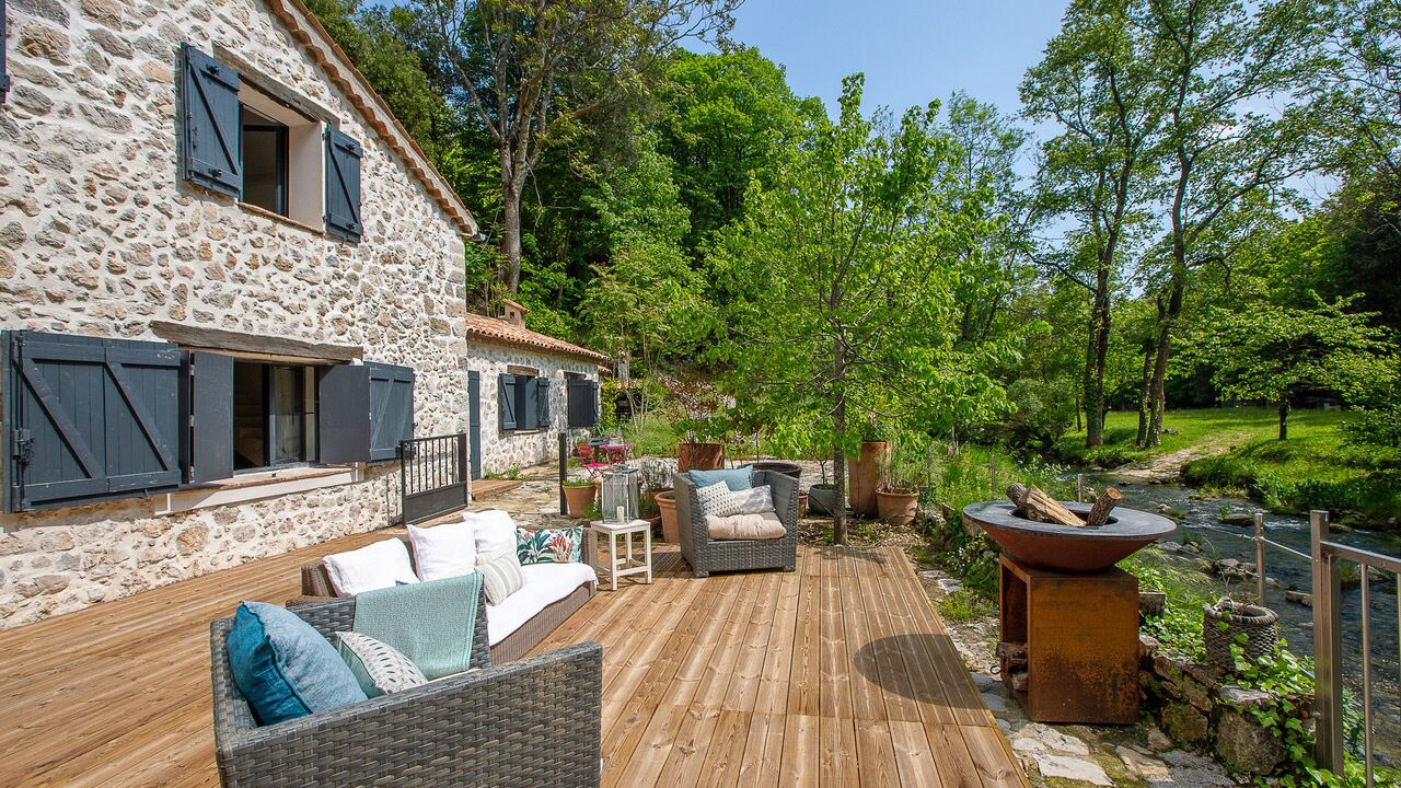 Photo of Patio Balcony in Saint-Vallier-de-Thiey