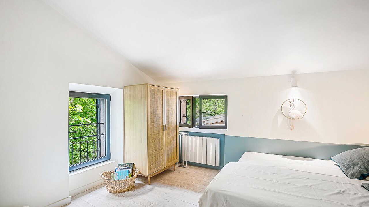 Photo of Bedroom in Saint-Vallier-de-Thiey