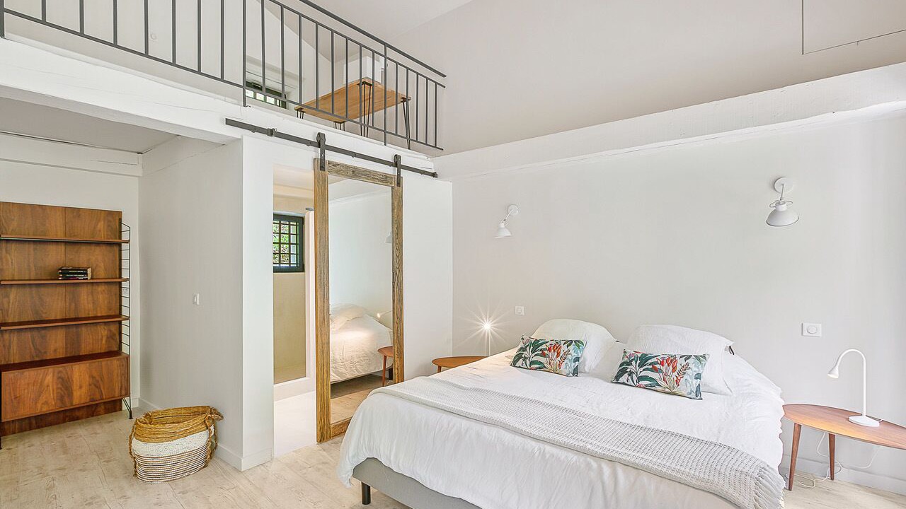 Photo of Bedroom in Saint-Vallier-de-Thiey