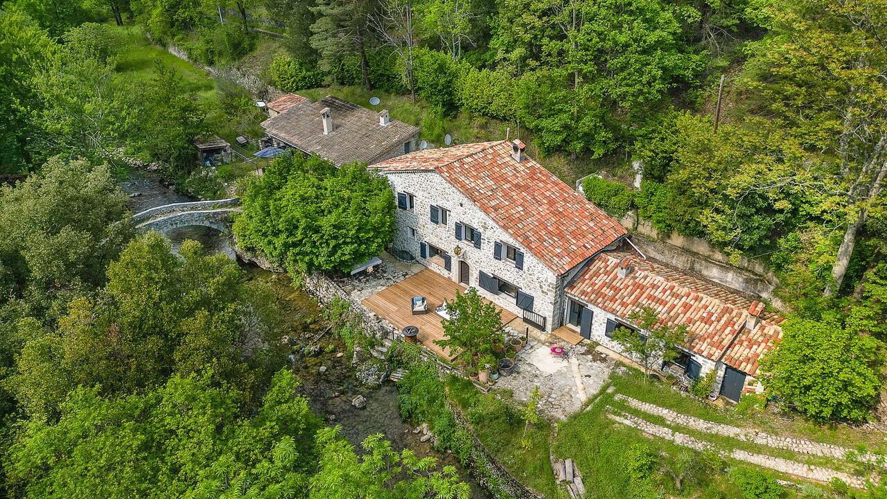Photo of Outdoor in Saint-Vallier-de-Thiey