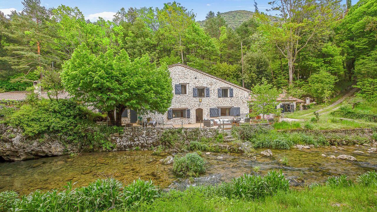 Photo of Outdoor in Saint-Vallier-de-Thiey