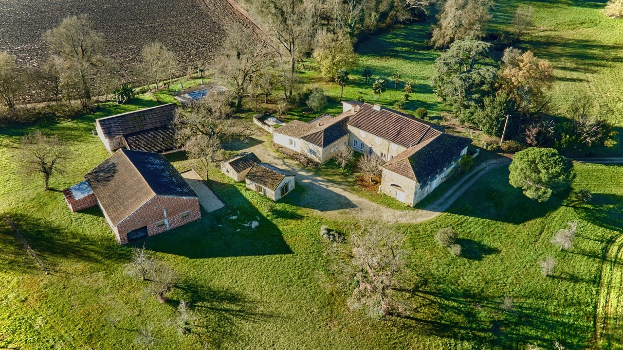 Photo of Outdoor in Maignaut-Tauzia