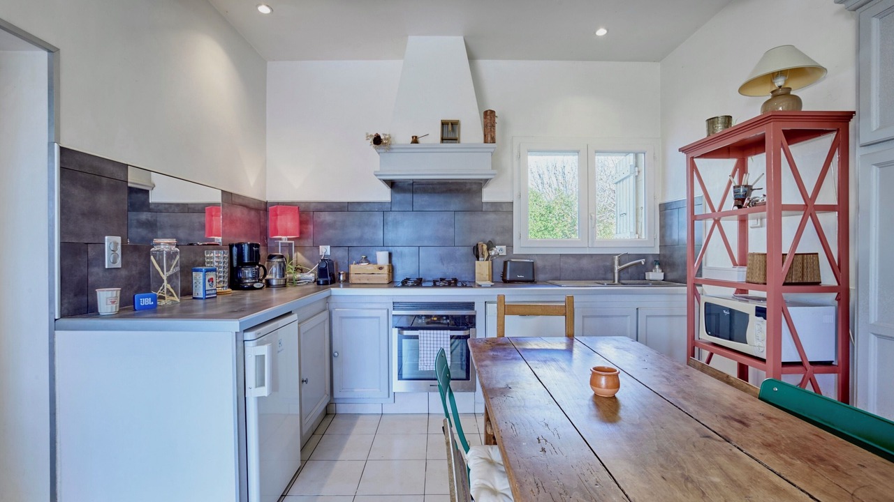 Photo of Kitchen in Maignaut-Tauzia