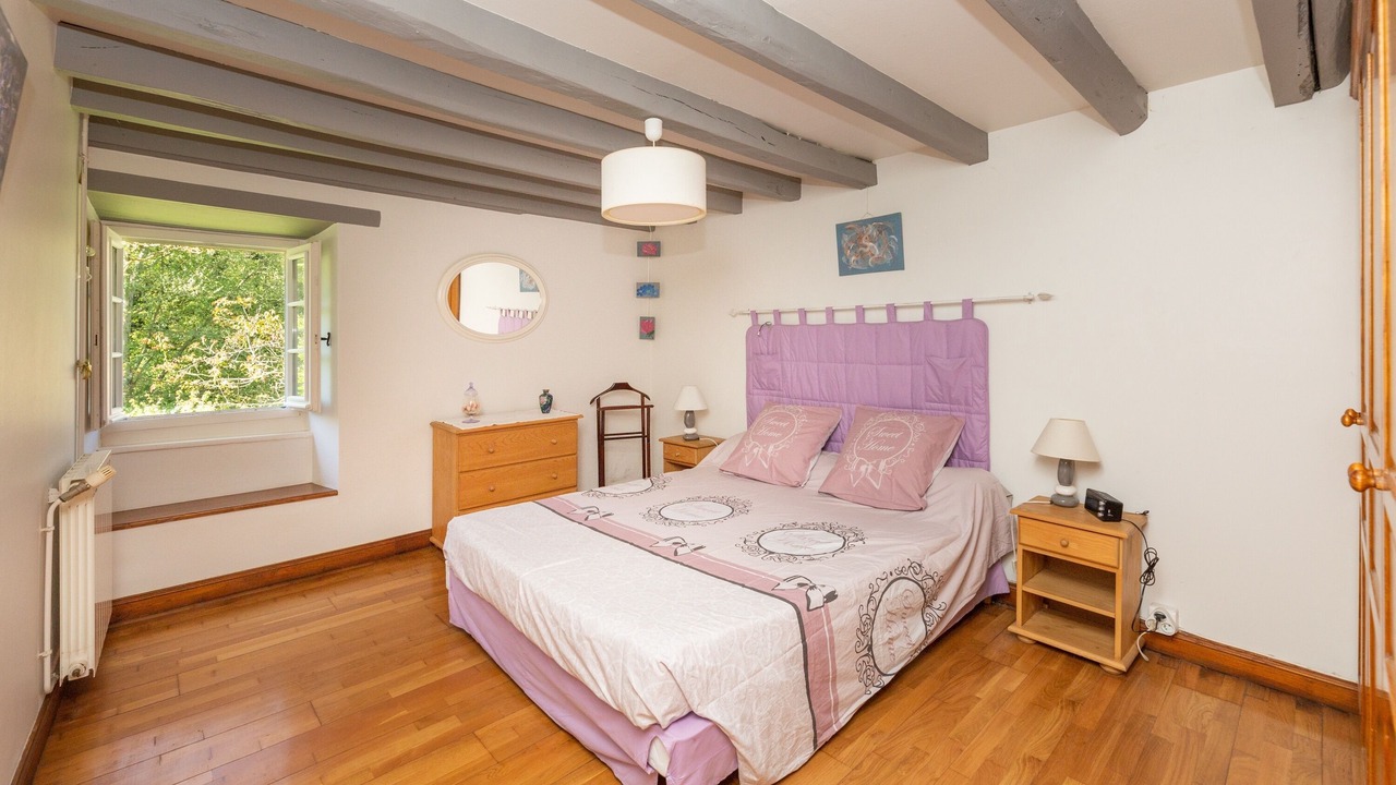 Photo of Bedroom in Amorots-Succos
