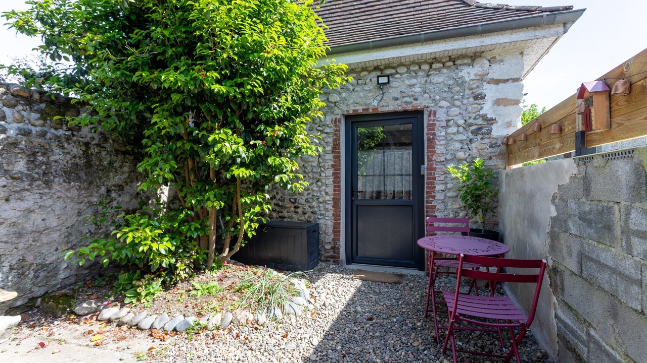Photo of Outdoor in Mont