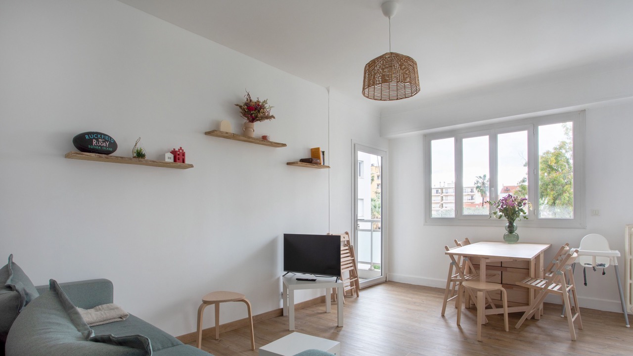 Photo of Livingroom in Liberation