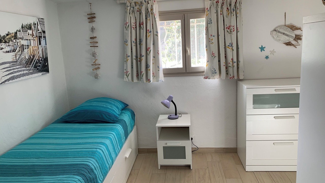 Photo of Bedroom in Roquefort-les-Pins