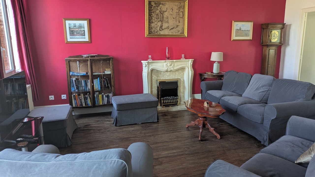Photo of Livingroom in Bussiere-Galant