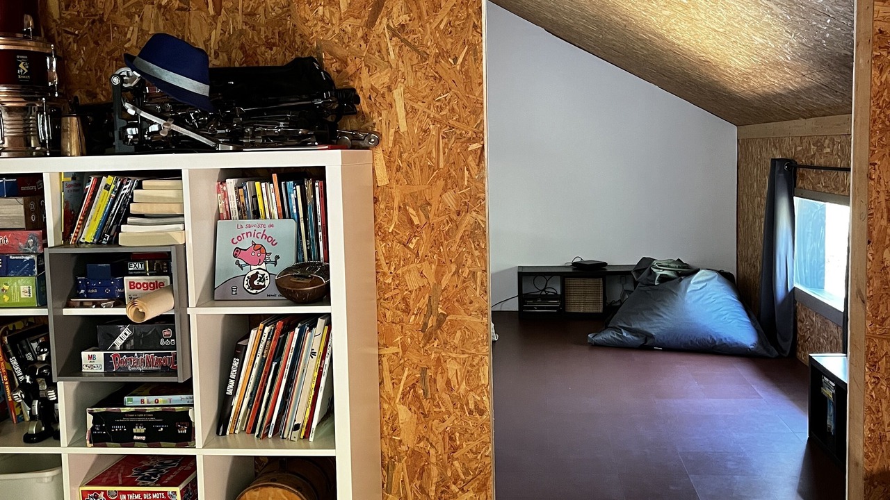 Photo of Bedroom in La Roque-en-Provence