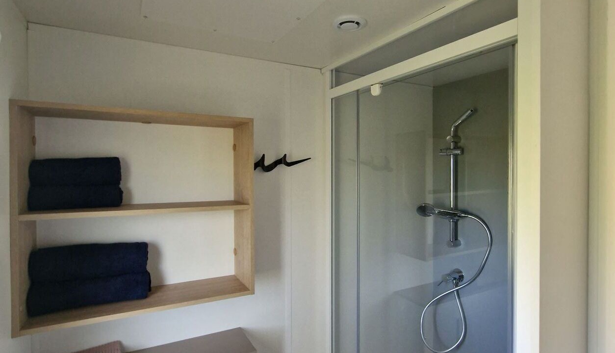 Photo of Bathroom in Sallertaine