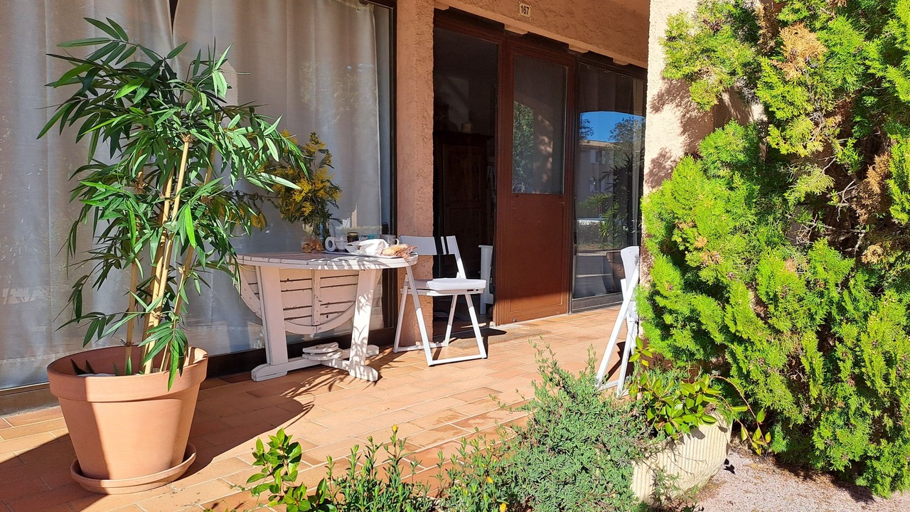 Photo of Patio Balcony in Ramatuelle