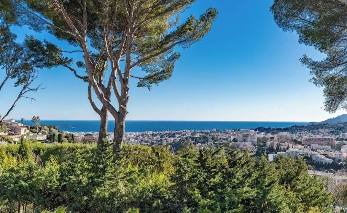 Photo of Others in Mougins