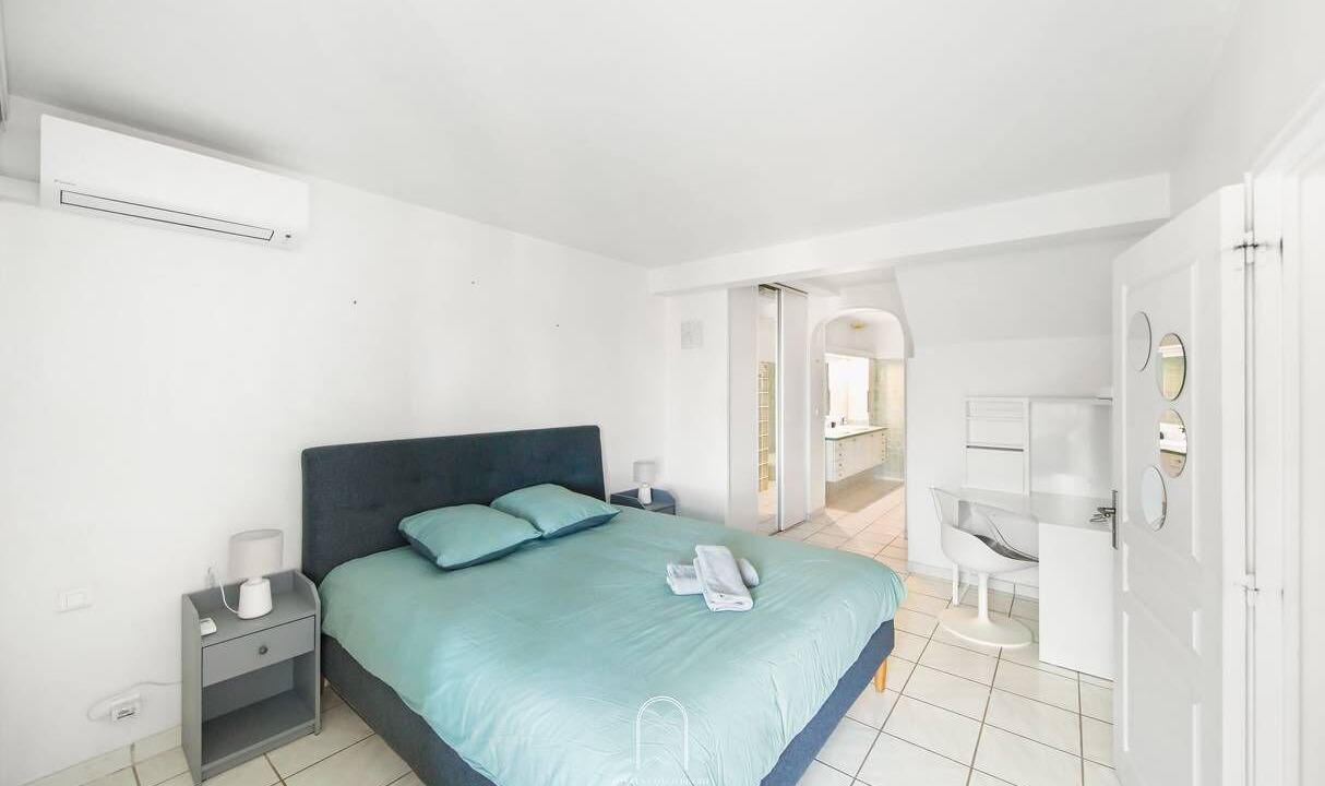 Photo of Bedroom in Hyeres