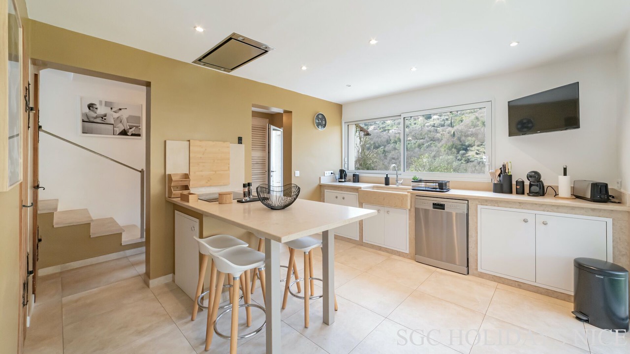Photo of Kitchen in Le Bar-sur-Loup