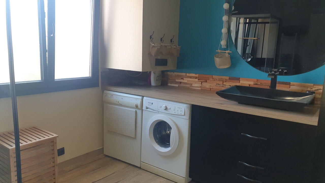 Photo of Bathroom in Ollioules