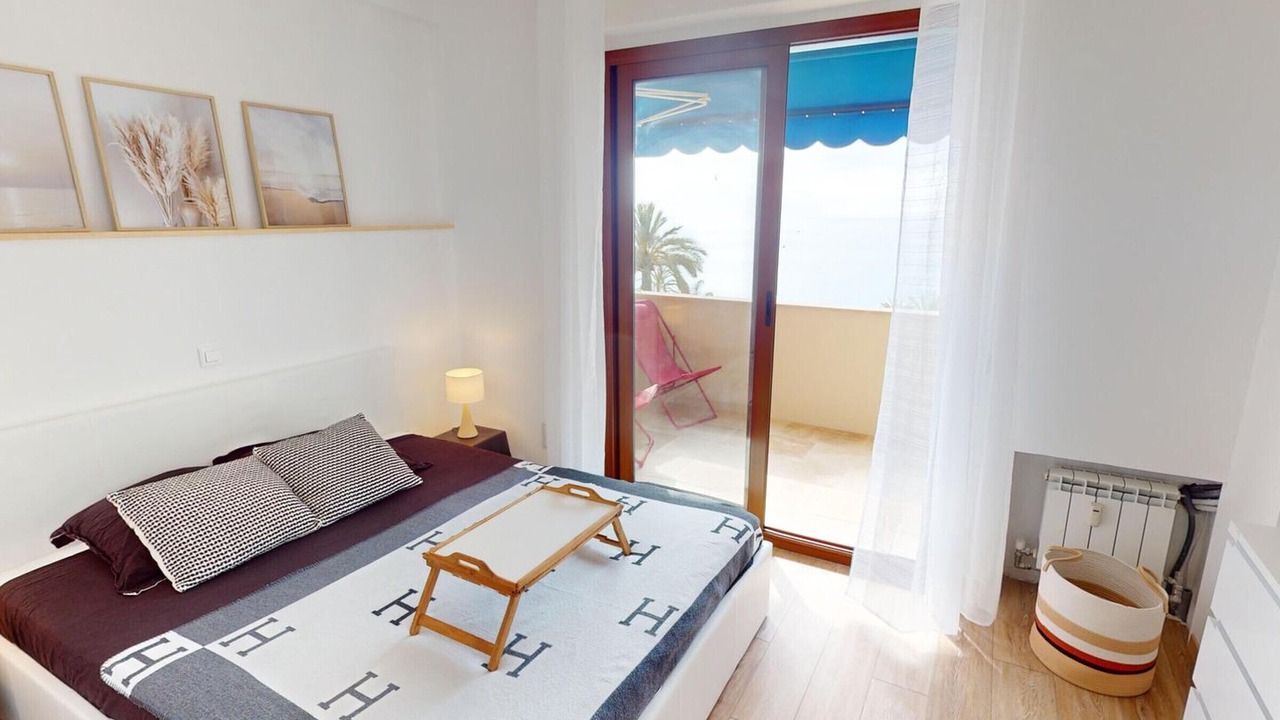 Photo of Bedroom in Menton