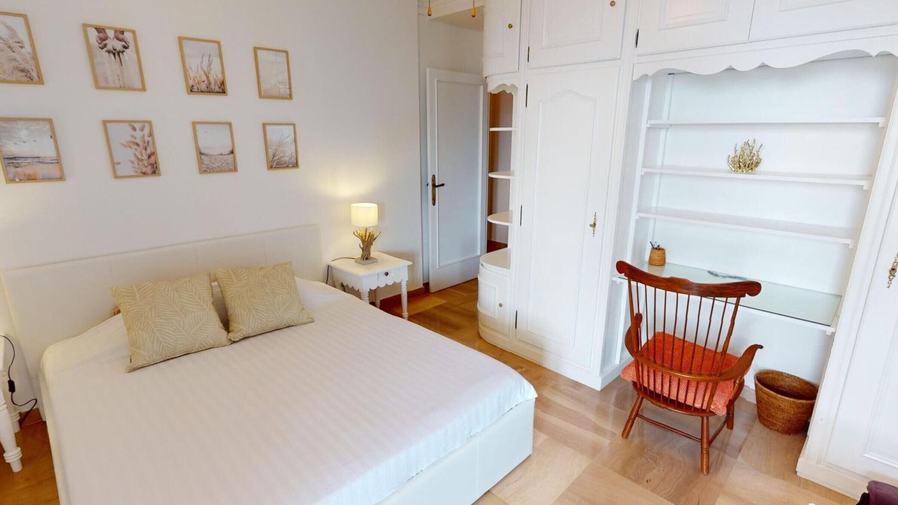 Photo of Bedroom in Menton