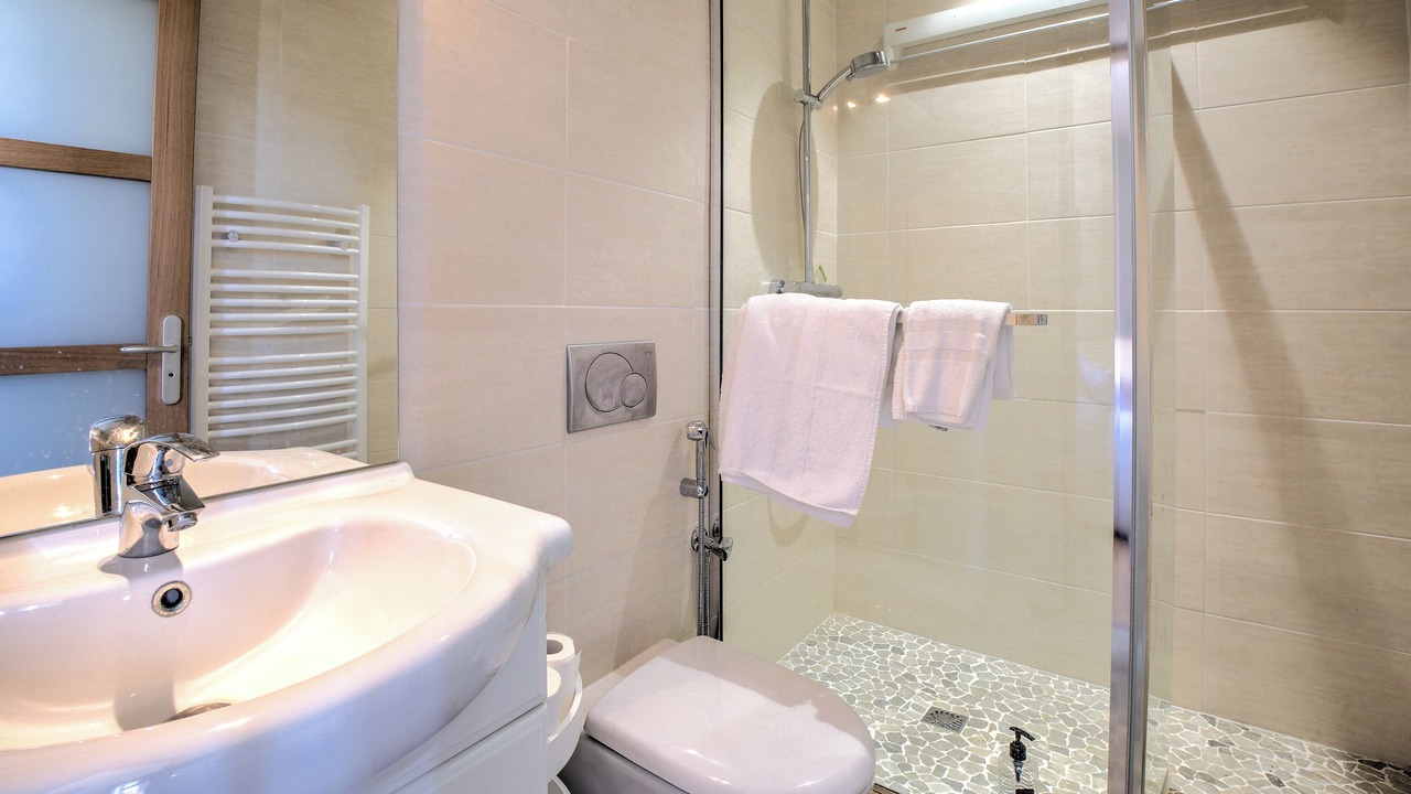 Photo of Bathroom in Perigueux