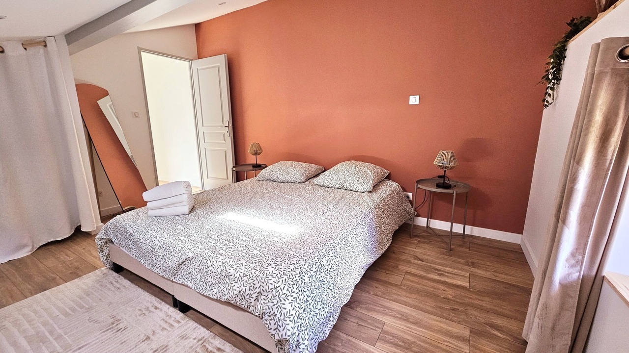 Photo of Bedroom in Chateauneuf-sur-Charente