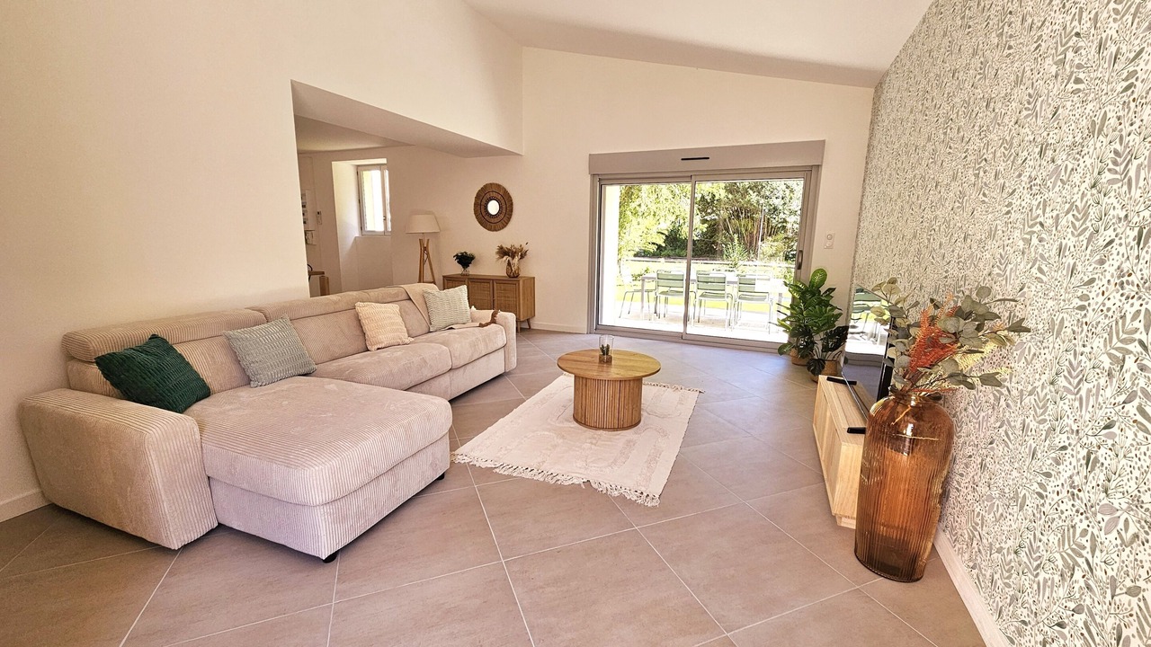 Photo of Bedroom in Chateauneuf-sur-Charente