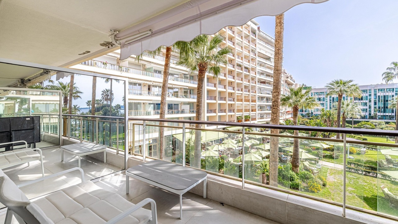 Photo of Outdoor in Cannes City Centre
