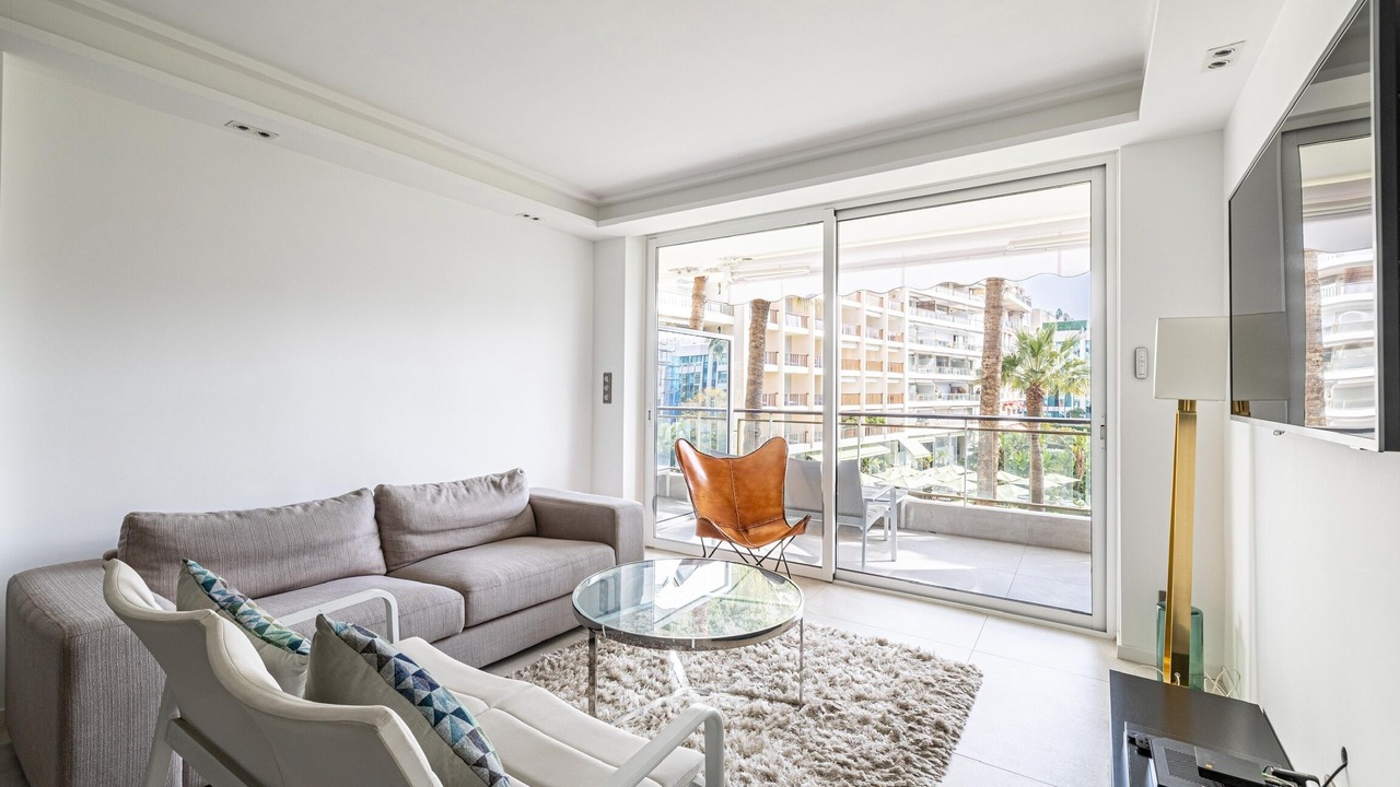 Photo of Livingroom in Cannes City Centre