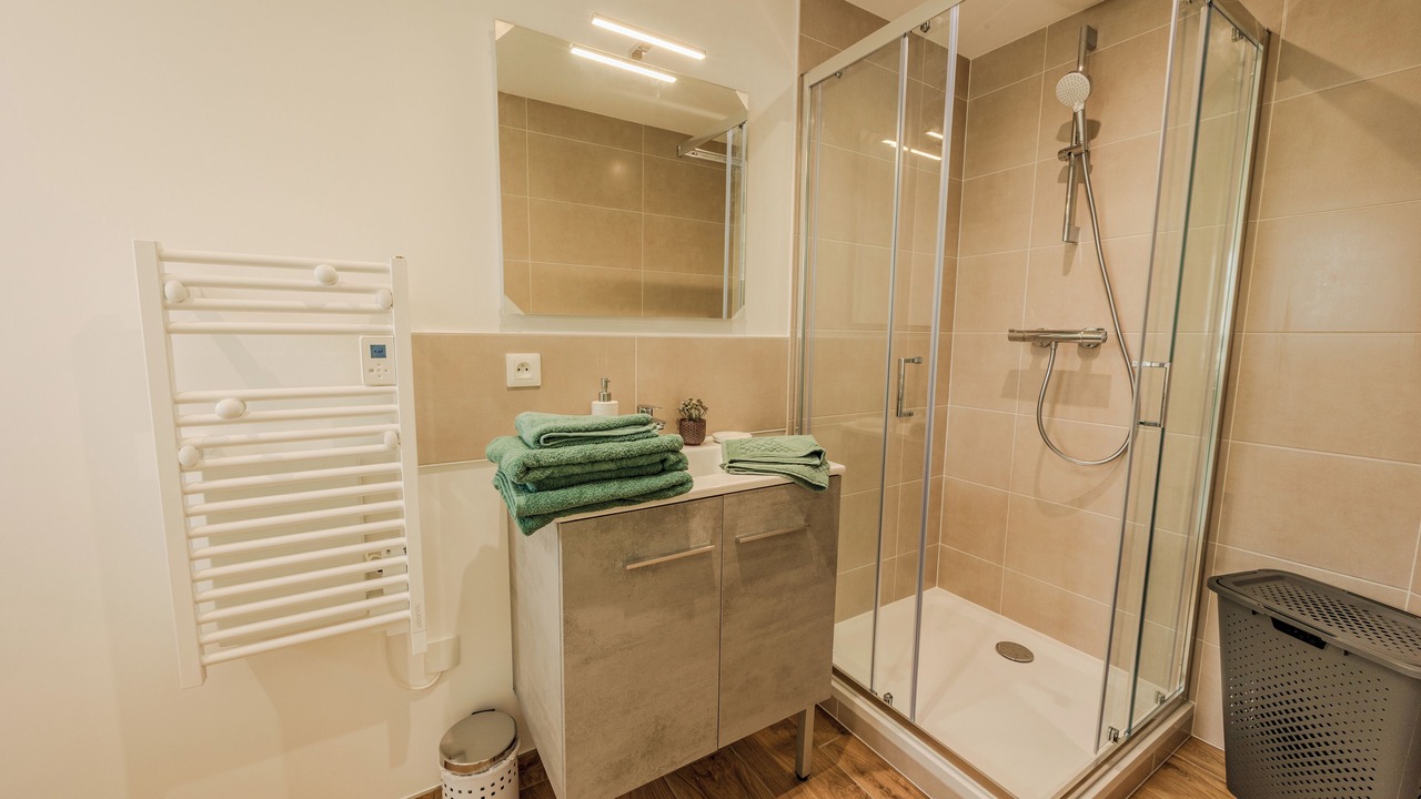 Photo of Bathroom in Saint-Philbert-de-Grand-Lieu