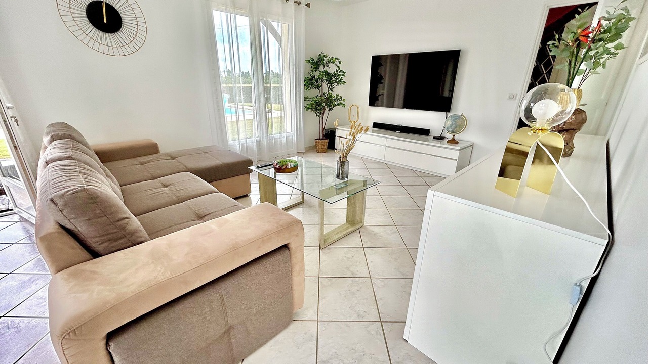 Photo of Livingroom in Saubrigues