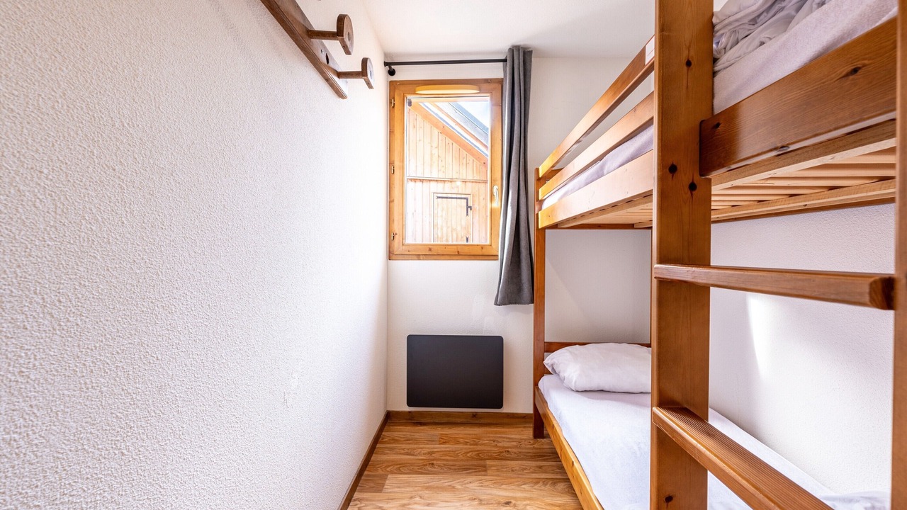Photo of Bedroom in Albiez-le-Vieux