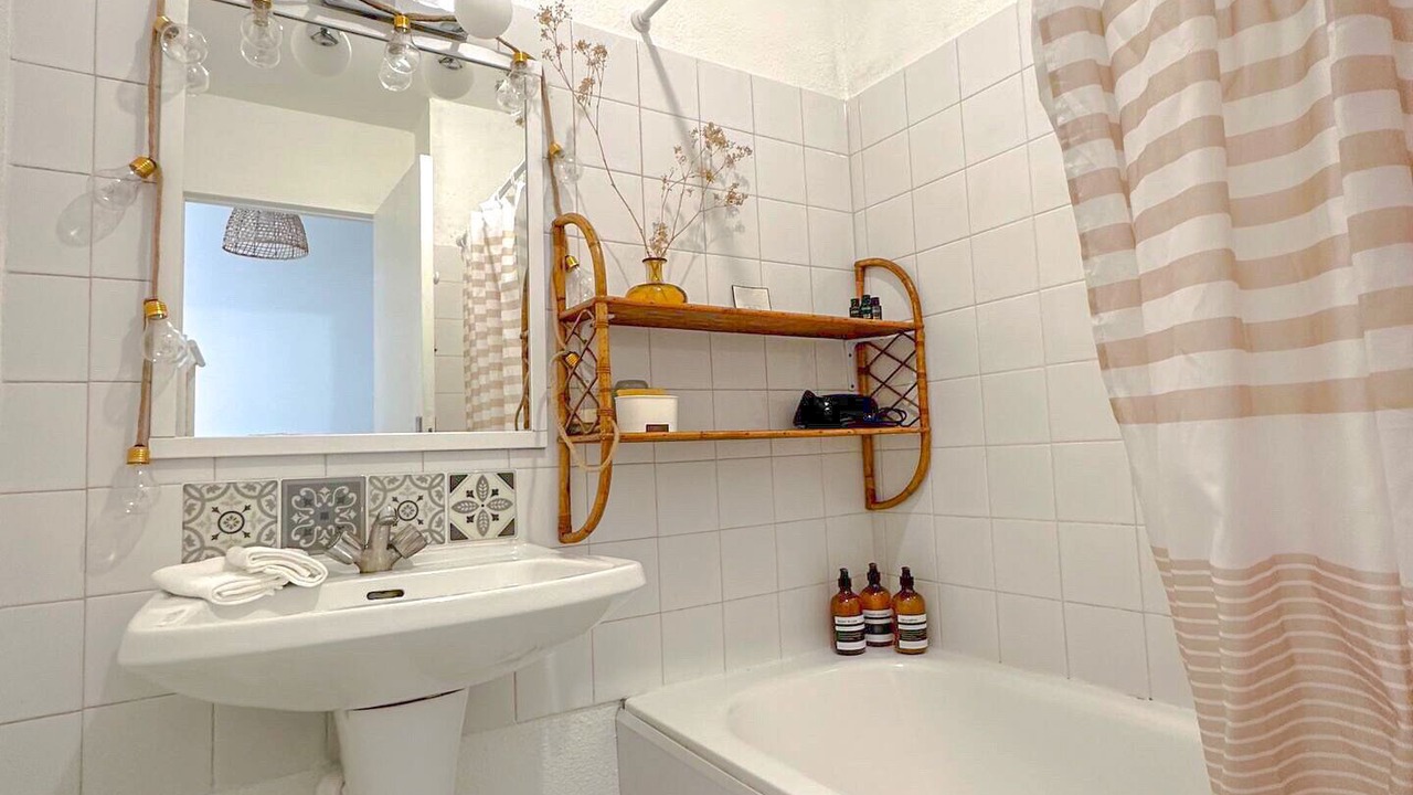 Photo of Bathroom in Saint-Michel