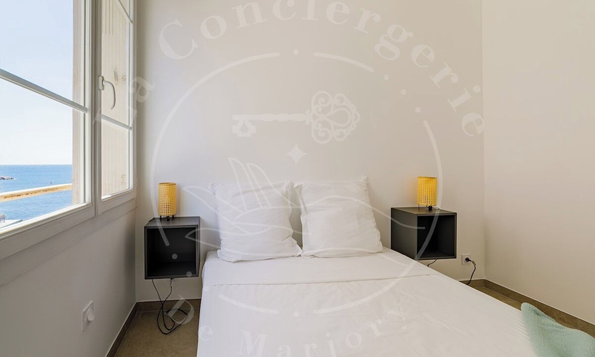Photo of Bedroom in Le Mourillon