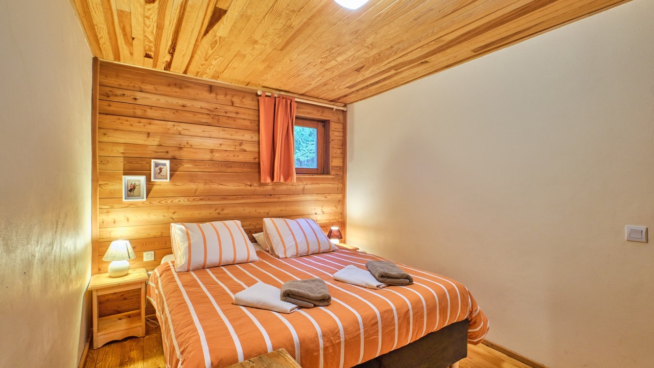 Photo of Bedroom in Villard-Reculas