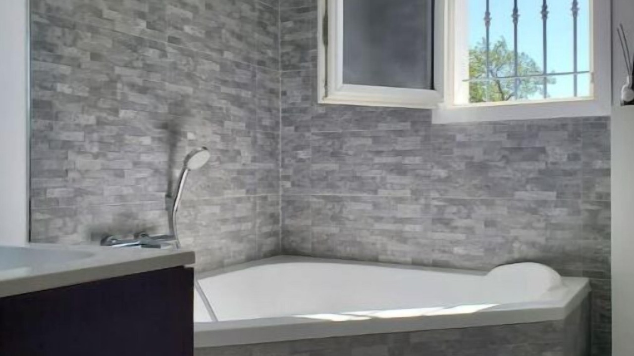Photo of Bathroom in Puget-sur-Argens