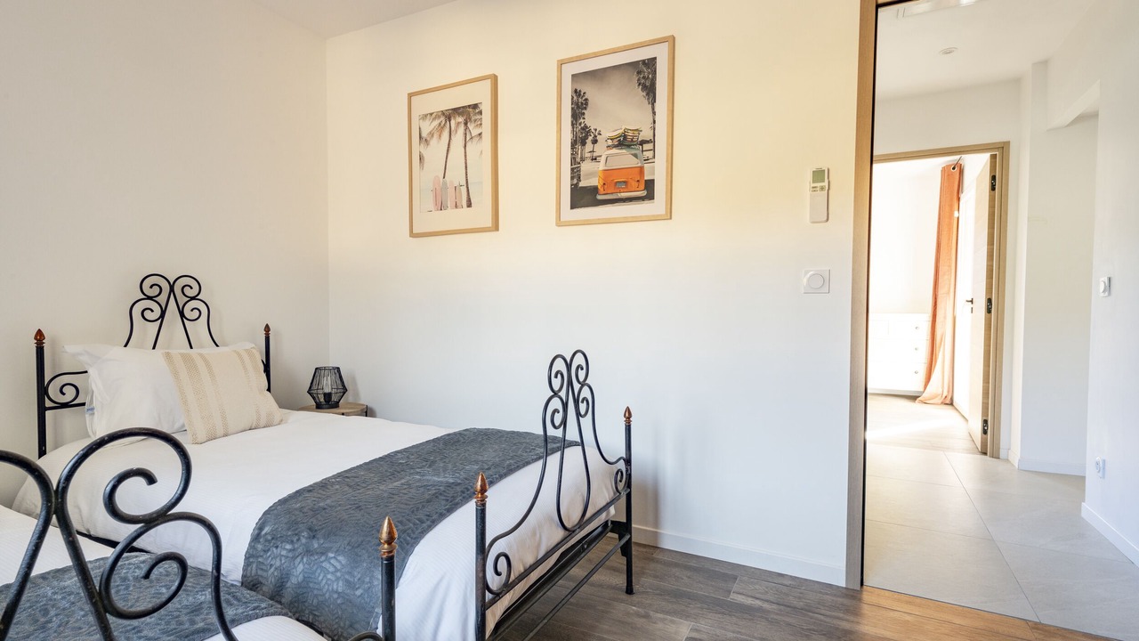 Photo of Bedroom in Preconil