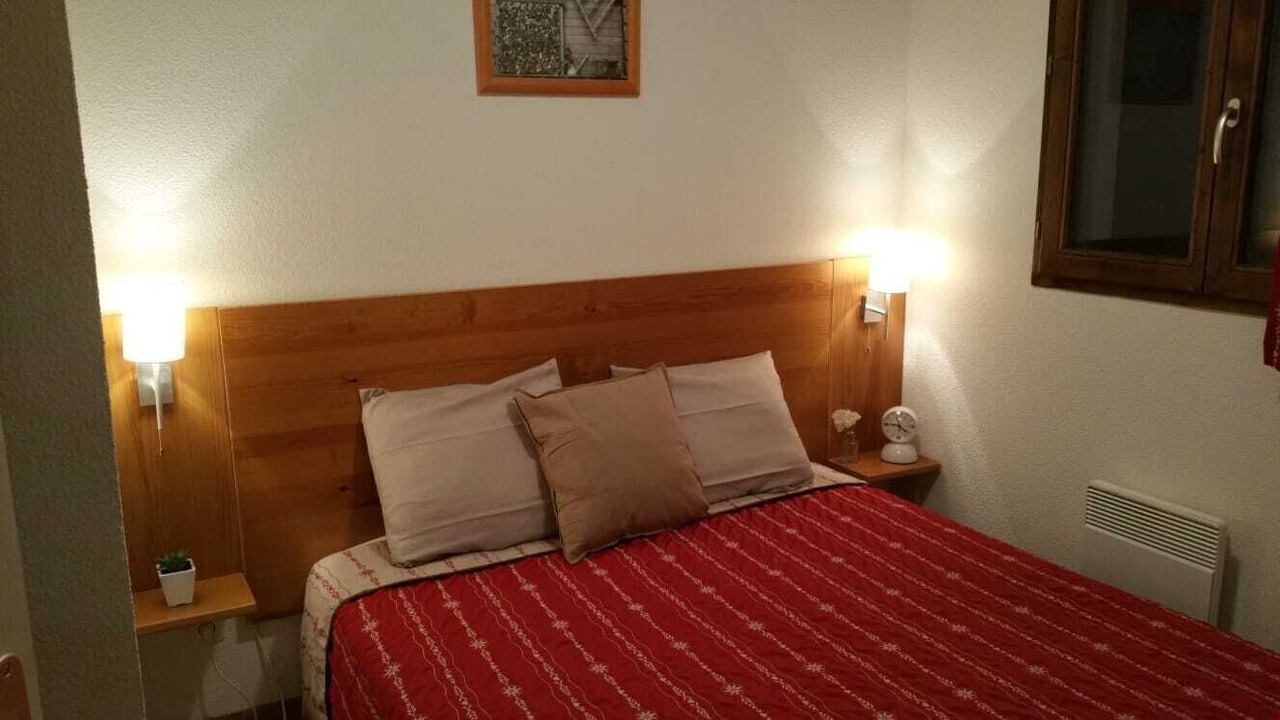 Photo of Bedroom in Albiez-le-Vieux