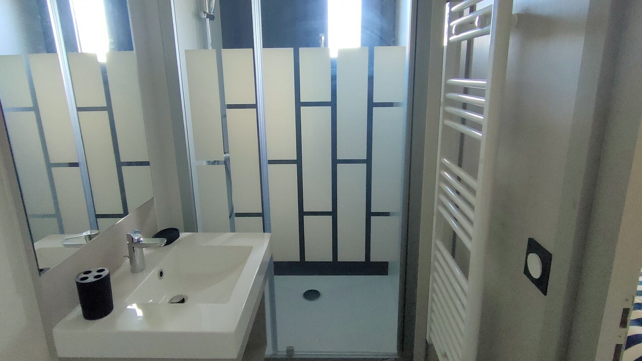 Photo of Bathroom in Saubrigues