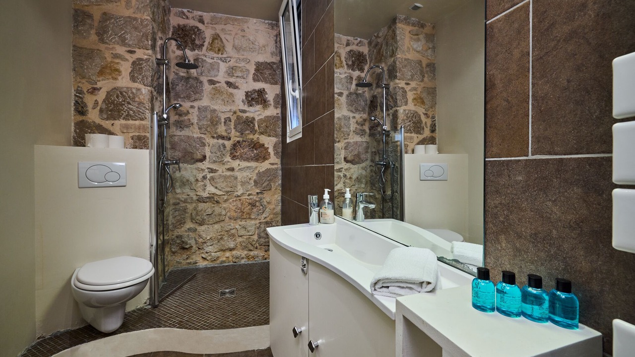 Photo of Bathroom in Thiers