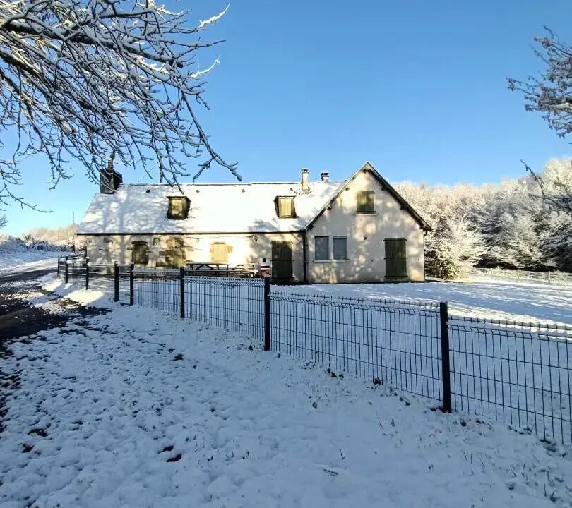 Photo of Outdoor in Saint-Merd-de-Lapleau