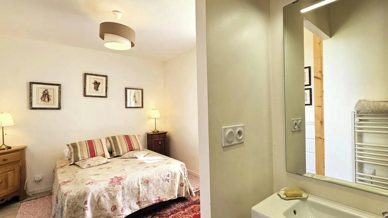 Photo of Bedroom in Saint-Yrieix-le-Dejalat