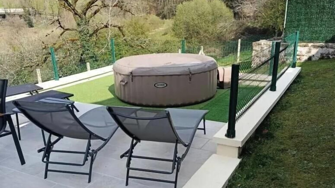Photo of Patio Balcony in Gimel-les-Cascades