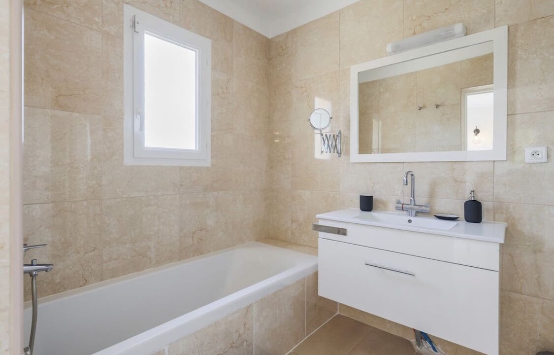 Photo of Bathroom in Nice