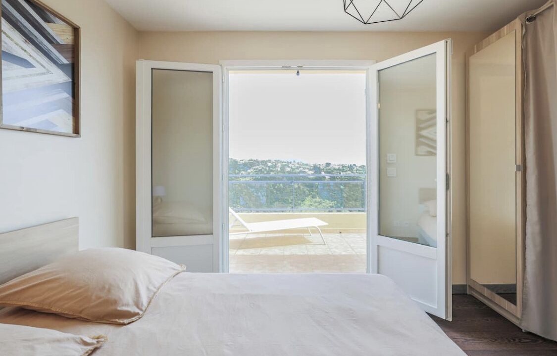 Photo of Bedroom in Nice