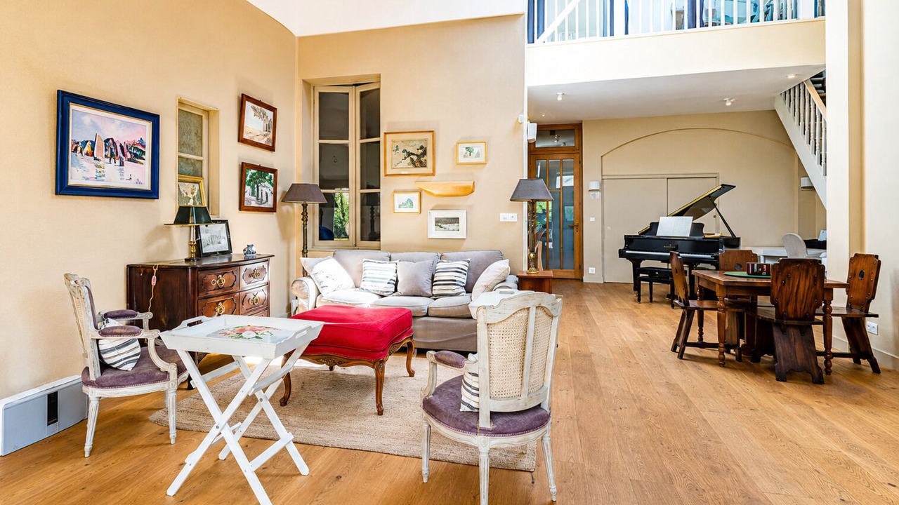 Photo of Livingroom in Bassins a Flot