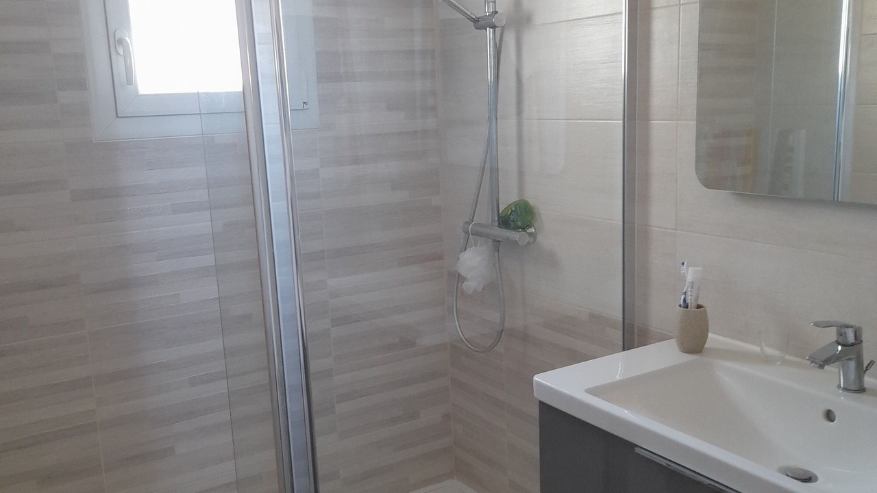Photo of Bathroom in La Plaine-sur-Mer