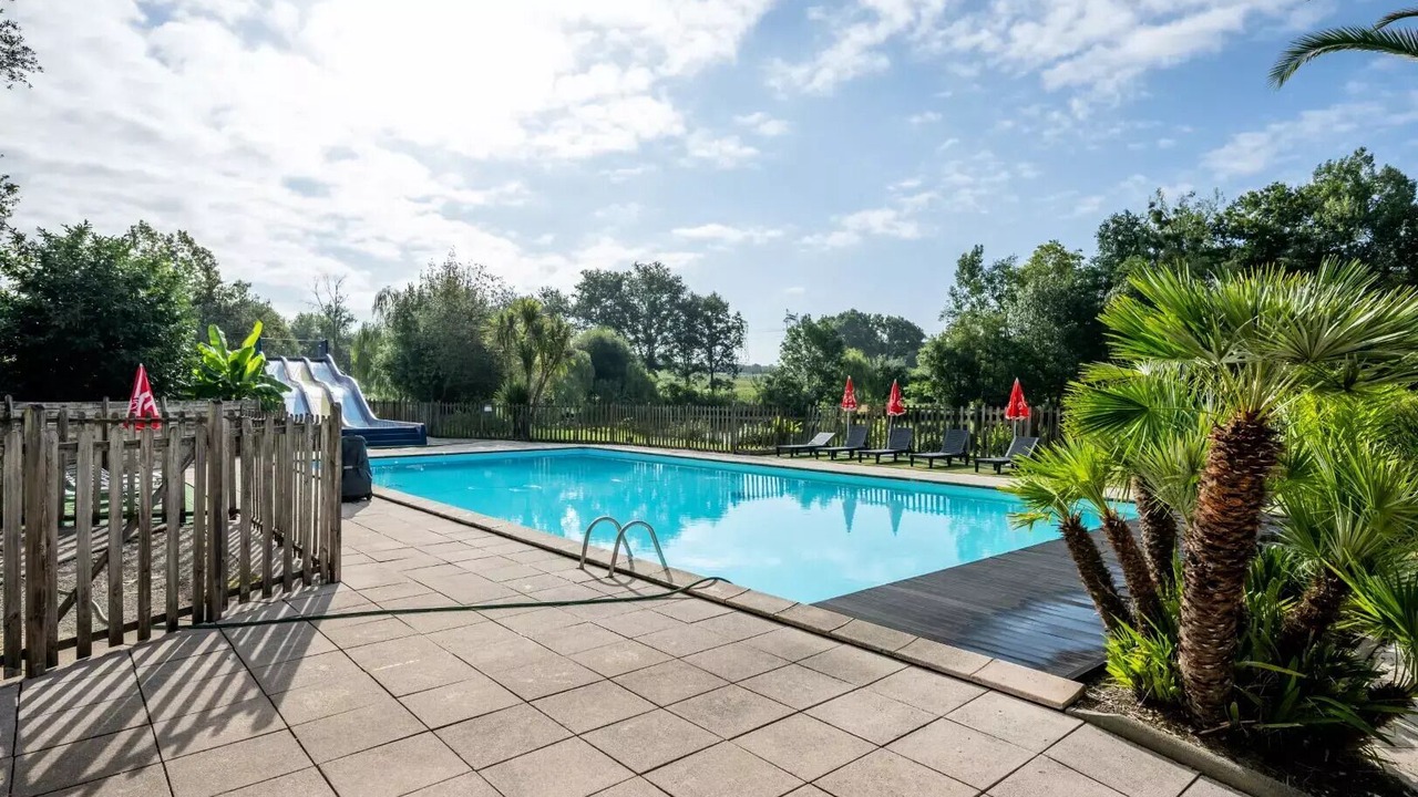 Photo of Outdoor in Belus