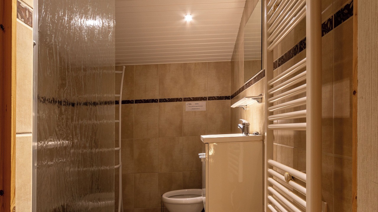 Photo of Bathroom in Saint-Simon-de-Pellouaille