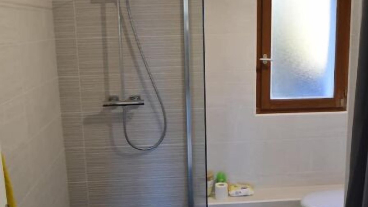 Photo of Bathroom in Jarrier