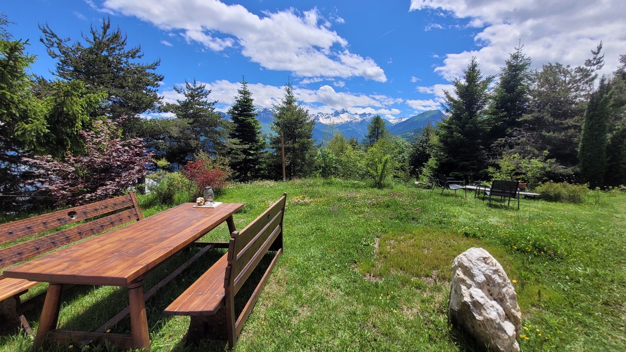 Photo of Outdoor in Jarrier